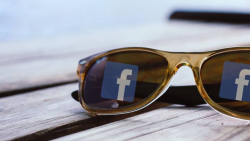 Facebook и Ray-Ban выпустят «умные» очки